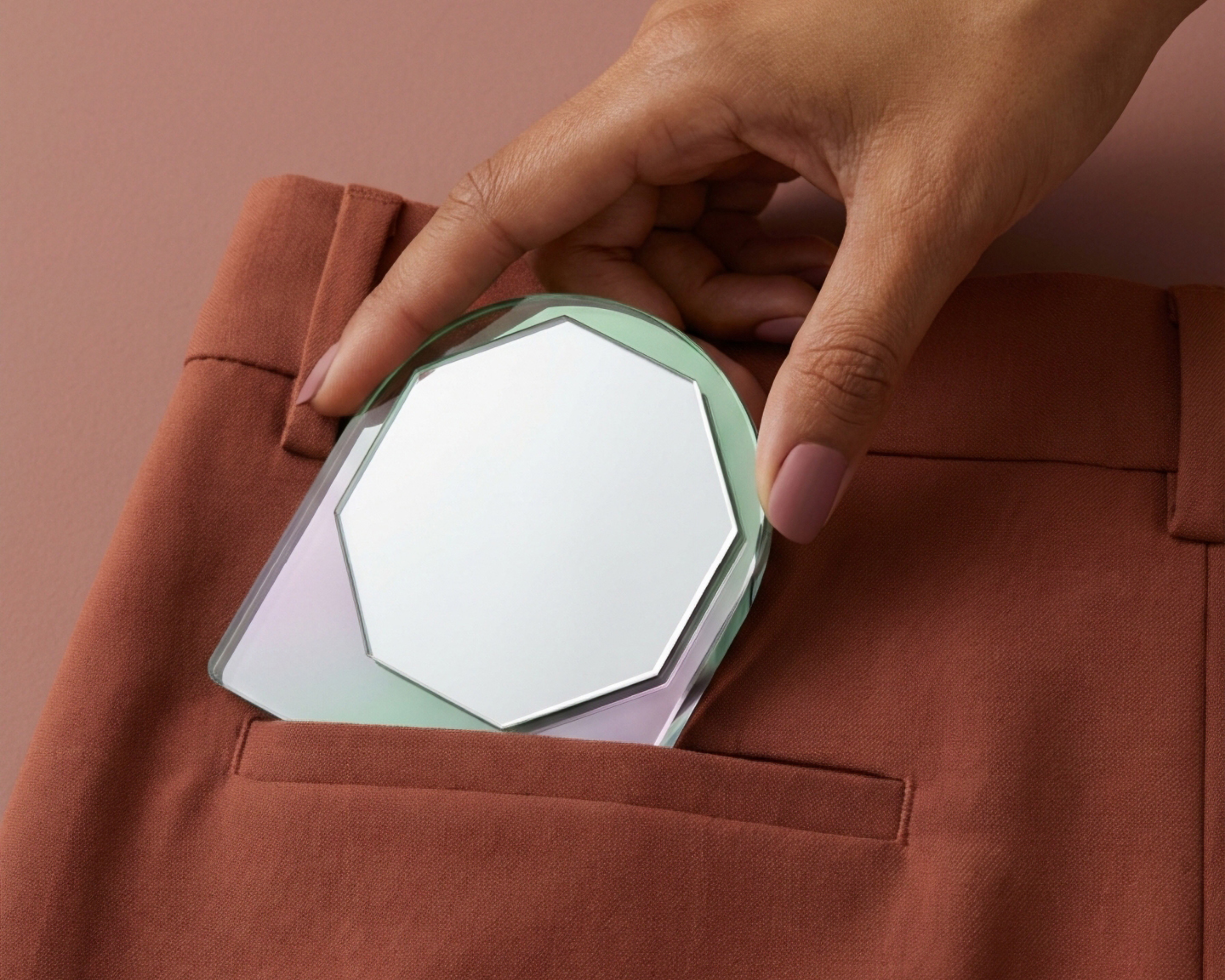 Pocket mirror