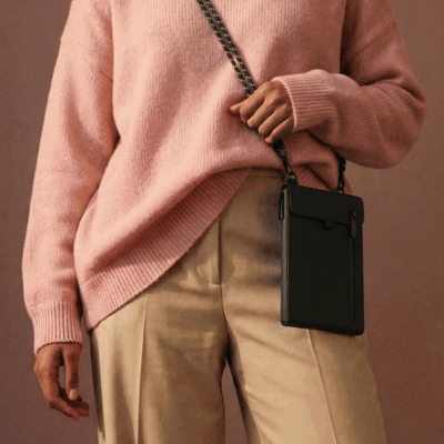 Mobile pouch