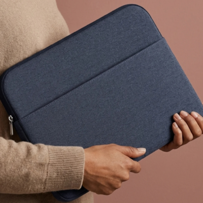 Laptop sleeve
